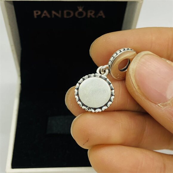 ✨🔥Pandora Paris Charm Notre Charm Dame Charm Travel Charm - Picture 2 of 5